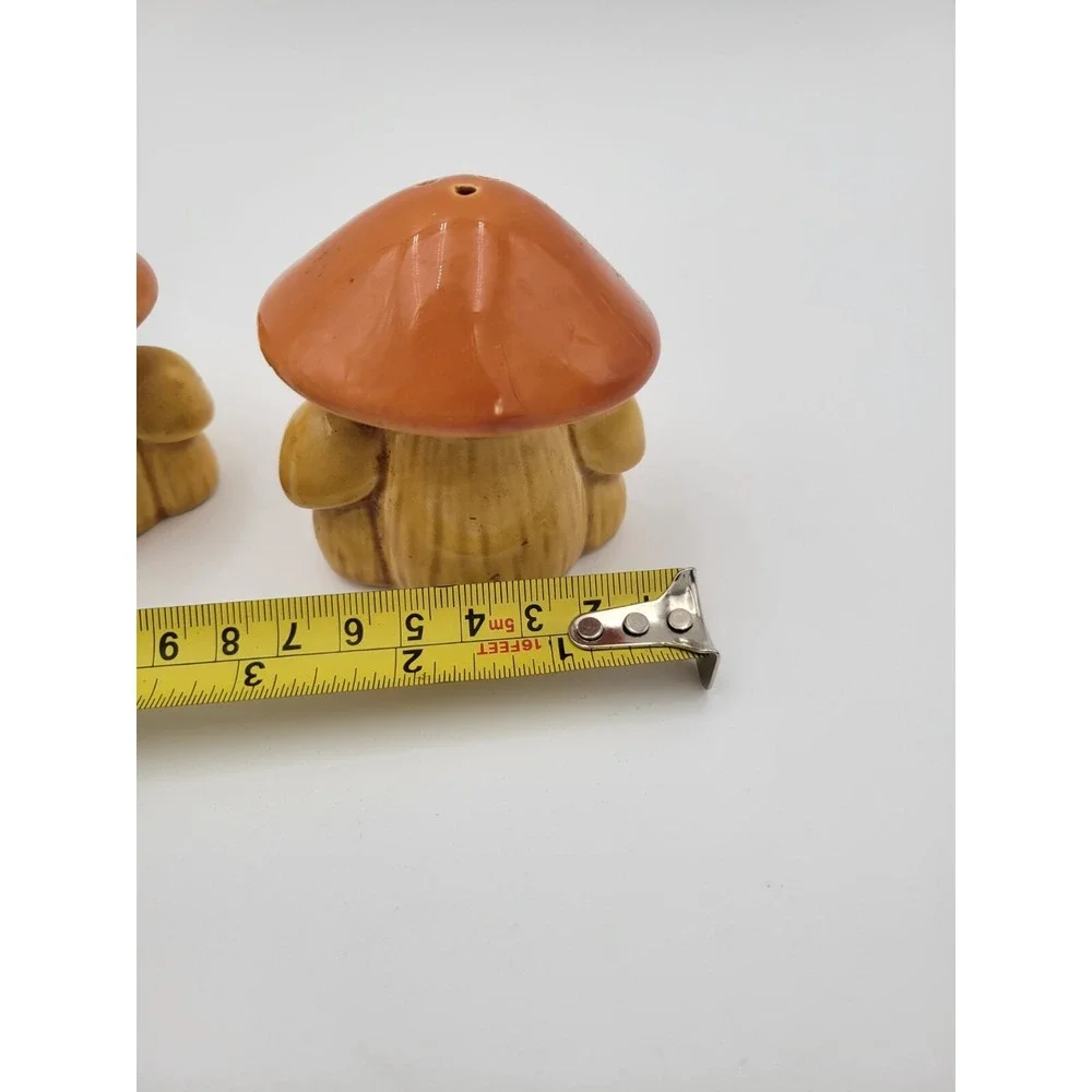 Vintage‎ 1970s Mushroom Salt and Pepper Shakers Orange Yellow Japan